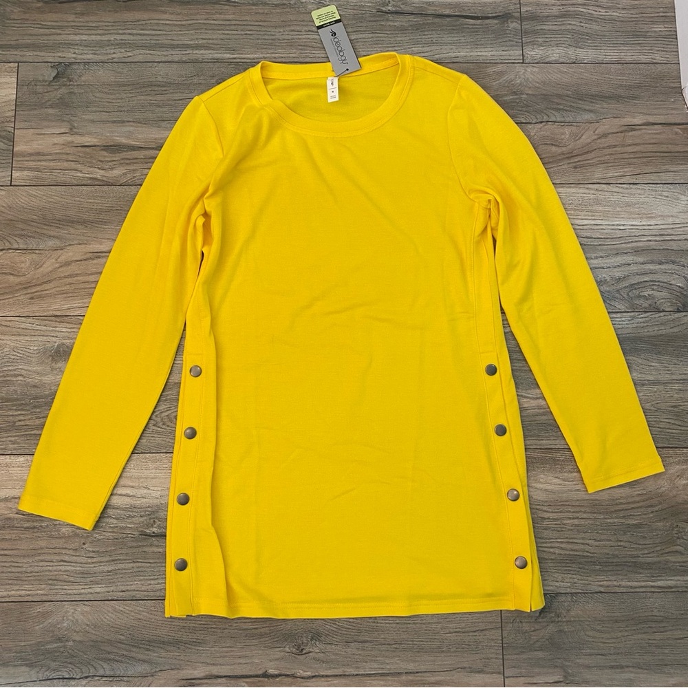 Ideology Women’s Yellow Long Sleeve Tunic with Side snaps